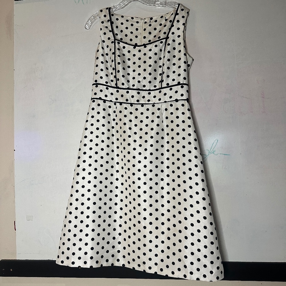 Vintage Black and white polka dot dress (XL)